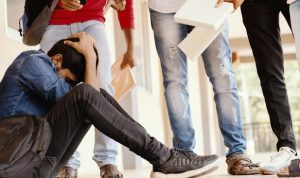 Siswa SMP Surabaya Menjadi Korban Bullying: Tindakan Sekolah yang Memprihatinkan