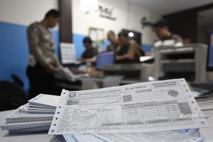 Jakarta Tak Akan Terapkan Opsen Pajak Kendaraan Bermotor Mulai Januari 2025