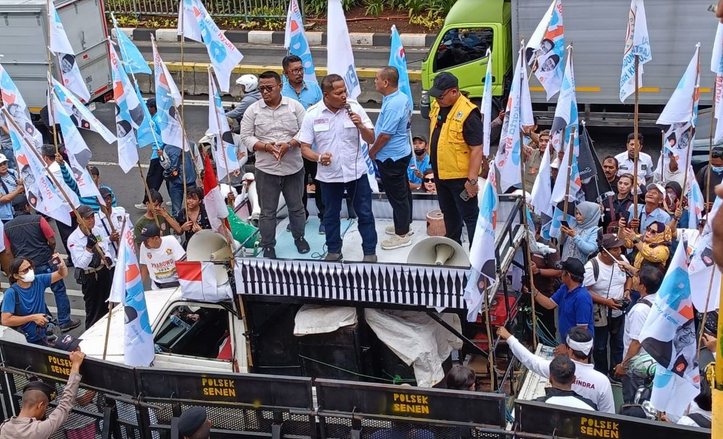 Aksi Relawan RK-Suswono: Mosi Tidak Percaya terhadap KPU dan Tuntutan Pilkada Dua Putaran