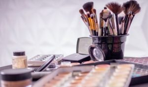 Olahraga dan Makeup: Apa yang Perlu Anda Ketahui?