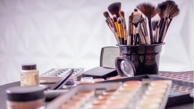 Olahraga dan Makeup: Apa yang Perlu Anda Ketahui?