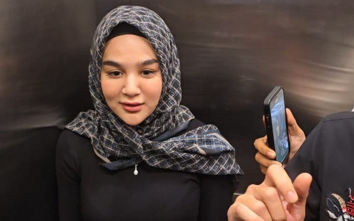 Hana Hanifah Diduga Terima Dana Korupsi: Apa yang Terjadi di Riau?