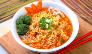 Bahaya Mie Instan yang Perlu Anda Ketahui untuk Kesehatan, Jangan Anggap Remeh!