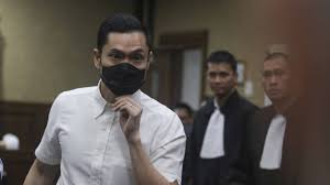 Eko Aryanto: Hakim Kontroversial di Balik Vonis Ringan untuk Harvey Moeis