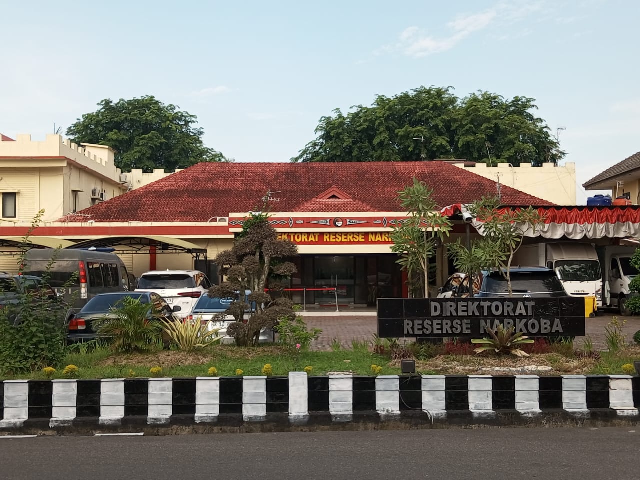 Kantor Direktorat Reserse Narkoba Polda Sumut.(Istimewa).