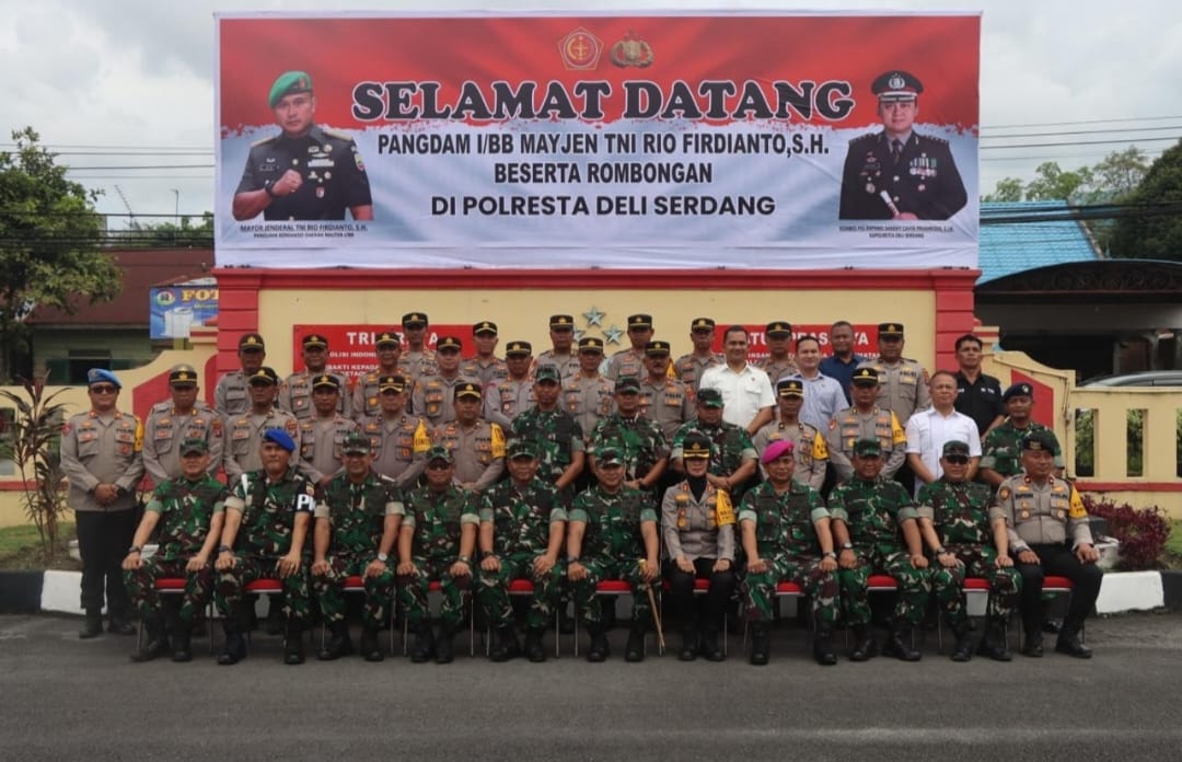 Pangdam I BB dan rombongan bersilaturahmi dengan Polresta Deli Serdang.(Istimewa
