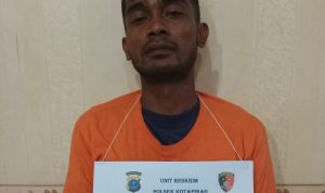 Jaringan pengedar narkoba di Labusel diamankan bersama barang bukti.(Istimewa)