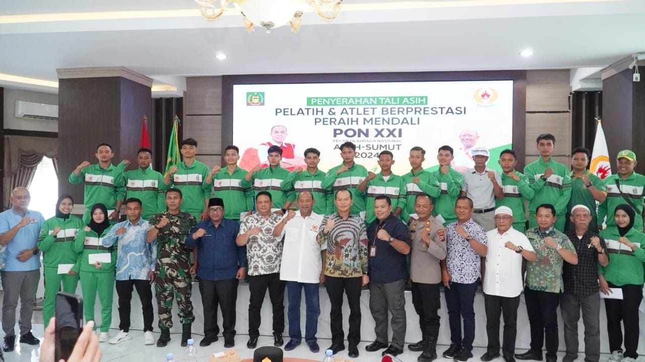 Pemerintah Kabupaten Langkat membuka Bimbingan Teknis (Bintek)Komite Olahraga Nasional Indonesia (KONI)Kabupaten Langkat di Ruang Pola Kantor Bupati Langkat
