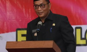 Wakil Bupati Tapsel Rasyid Assaf Dongoran saat berpesan kepada patani Tapsel, Jum'at (13/12-24). Foto : BP/Ist