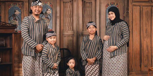 Keluarga Ade Jigo Berduka, Calon Anak Perempuan Meninggal di Usia 7 Bulan
