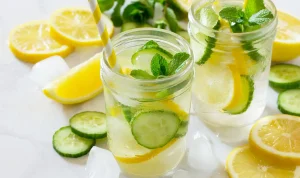 Manfaat Infused Water Bagi Kesehatan dan Cara Membuatnya