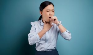 Mengganggu Banget, Ini Cara Menghilangkan Batuk Berdahak Lebih Cepat