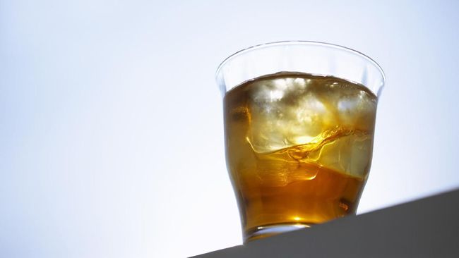 Minum Teh Saat Makan Bisa Picu Anemia, Ini Penjelasan Dokter