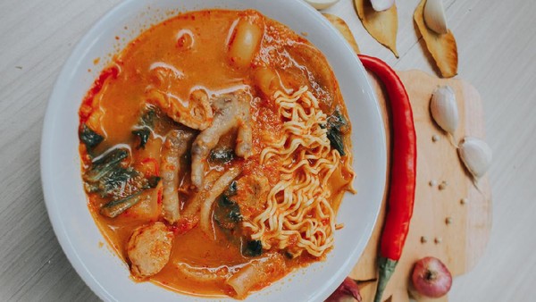 Penyebab Kista Ovarium dan Rahim Terkait Pola Makan Tidak Sehat, Termasuk Kebiasaan Konsumsi Seblak