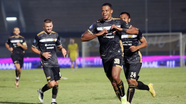 Prediksi Skor Dewa United vs PSS, Liga 1 Musim 2024, 03 Desember 2024