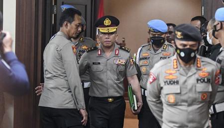 Promosi Enam Perwira Polri Terkait Kasus Ferdy Sambo Picu Protes