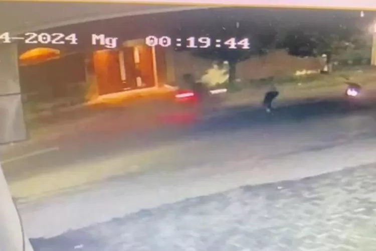 Rekaman CCTV Ungkap Penembakan Siswa SMKN 4 oleh Aipda Robig Zaenuddin