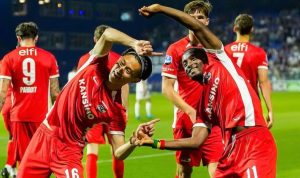 Prediksi Skor AZ Alkmaar vs Ajax, Liga Eredivisie Musim 2024/2025, 08 Desember 2024