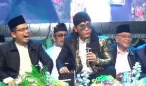 Netizen Kecam Sosok yang Tertawawakan perkataan Gus Miftah Hina Penjual Es Teh