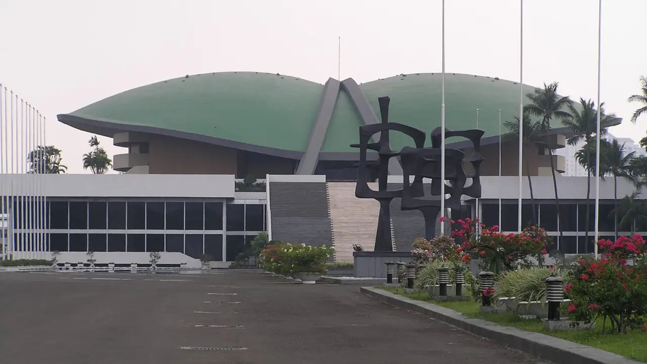 gedung MPR DPR