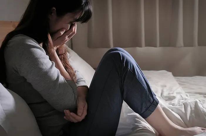Putus Cinta Bikin Berat Badan Turun? Ini Cara Menjaga Berat Badan Ideal Pasca Patah Hati
