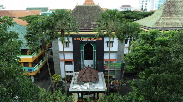 MAN 2 MALANG
