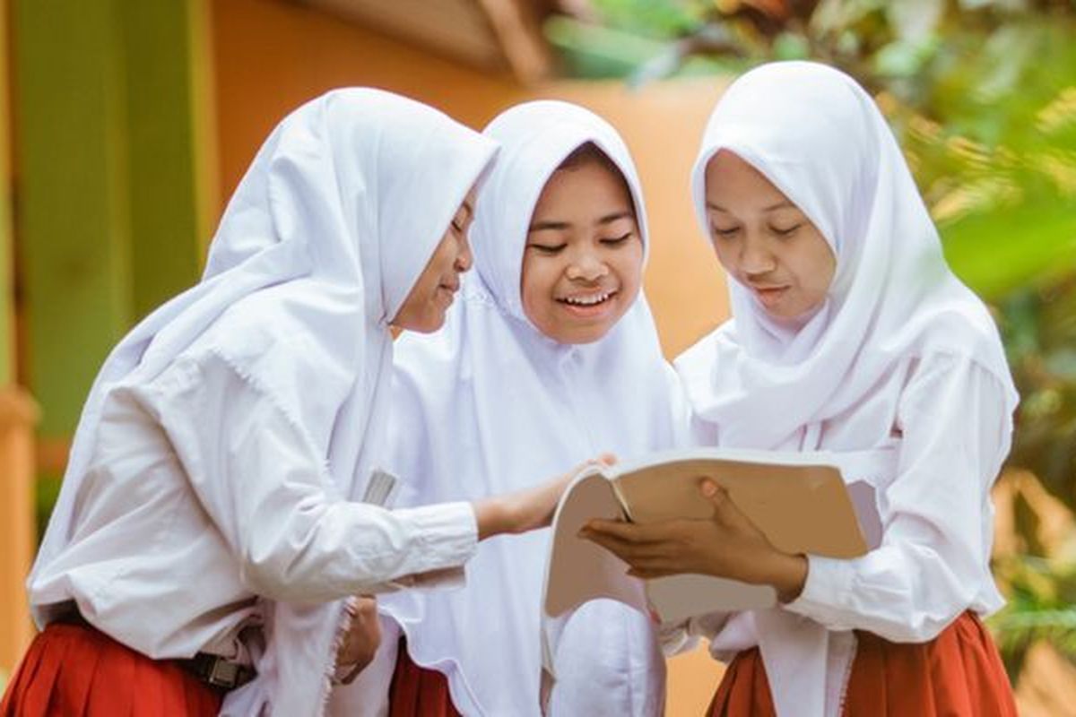 Ilustrasi siswa SD. Cek jadwal libur sekolah di bulan Ramadhan 2025