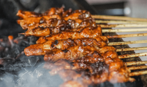 Bolehkah Ibu Hamil Makan Sate? Ini Fakta dan Tips Aman yang Wajib Diketahui