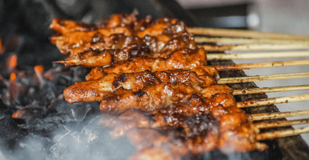 Bolehkah Ibu Hamil Makan Sate? Ini Fakta dan Tips Aman yang Wajib Diketahui