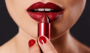 Bahan Berbahaya dalam Lipstik yang Wajib Diwaspadai
