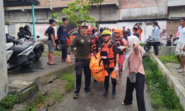 Bocah Hanyut di Sungai Deli, Basarnas Temukan dalam Kondisi Meninggal Dunia