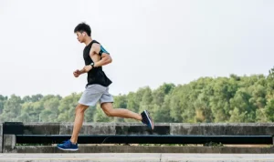 Cara Mengatasi Perut Sakit Saat Lari, Tips Efektif untuk Pelari