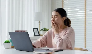 Cara Menghilangkan Kantuk di Kantor dengan Efektif