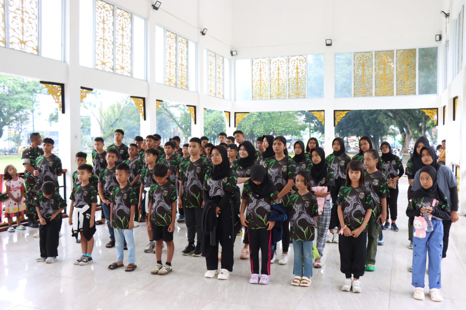 Sekretaris Dispora lepas 67 Atlit Taekwondo Binjai di Kejuaraan Pangdam.