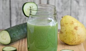 Jus Mentimun dan Pir, Minuman Sehat yang Penuh Manfaat untuk Tubuh