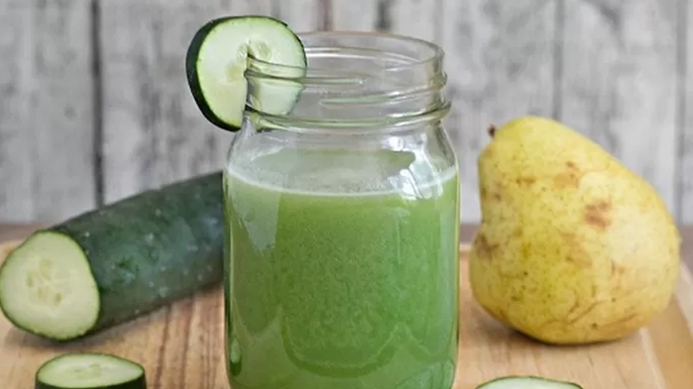 Jus Mentimun dan Pir, Minuman Sehat yang Penuh Manfaat untuk Tubuh