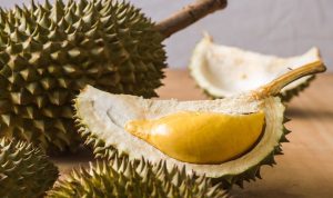 Makanan dan Minuman yang Tidak Boleh Dikonsumsi Bersama Durian, Waspadai Kombinasinya!