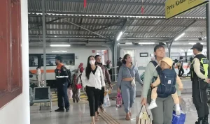 Penumpang kereta api