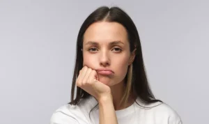 Tips Mengatasi Mood Buruk Saat Datang Bulan yang Wajib Diketahui Wanita