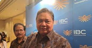 Penurunan BI Rate Jadi 5,75%, Airlangga Harapkan Penurunan Suku Bunga Perbankan