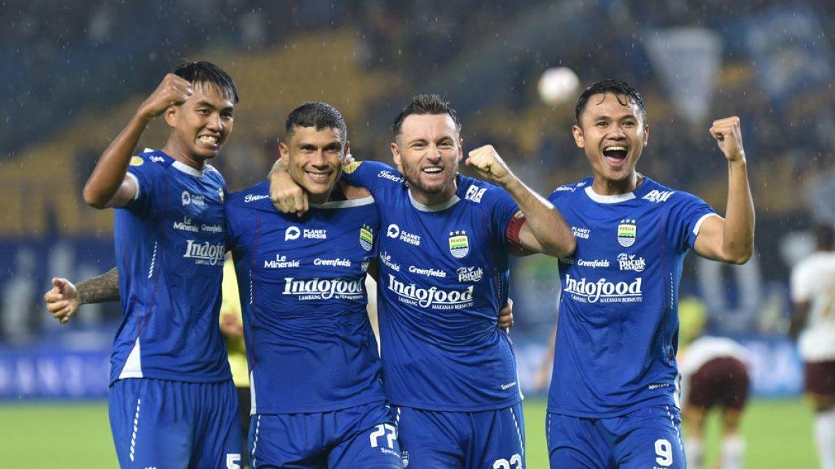 Prediksi Skor Persib vs PSM, Liga 1 Musim 2025, 01 Februari 2025
