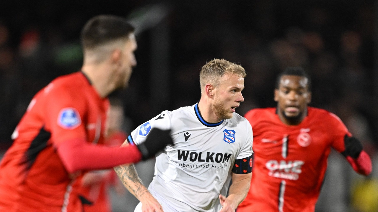 Prediksi Skor NAC Breda vs Twente, Eredivisie Musim 2024/2025, 19 Januari 2025