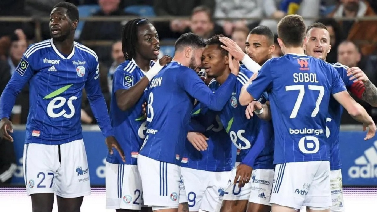 Prediksi Skor Strasbourg vs Lille, Liga Prancis Musim 2024/2025, 26 Januari 2025
