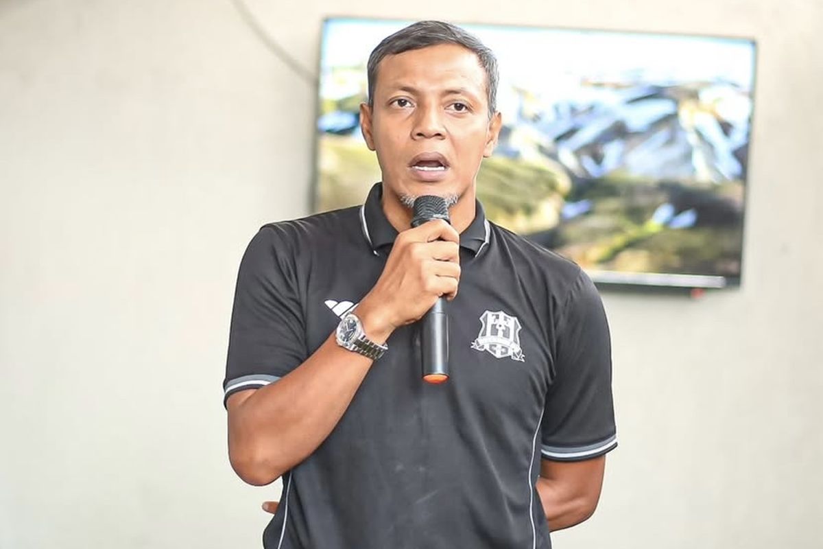 Pelatih Deltras FC Sidoarjo, Bejo Sugintoro meninggal dunia