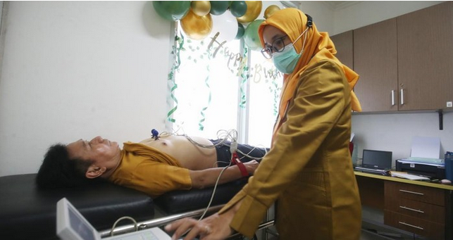 Program cek kesehatan gratis.