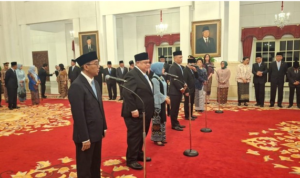 Pelantikan Mendiktisaintek dan 5 Kepala Badan-Wakil Kepala Badan oleh Presiden Prabowo Subianto