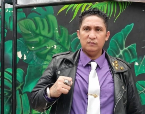 Firdaus Oiwobo, pengacara Razman Arif Nasution