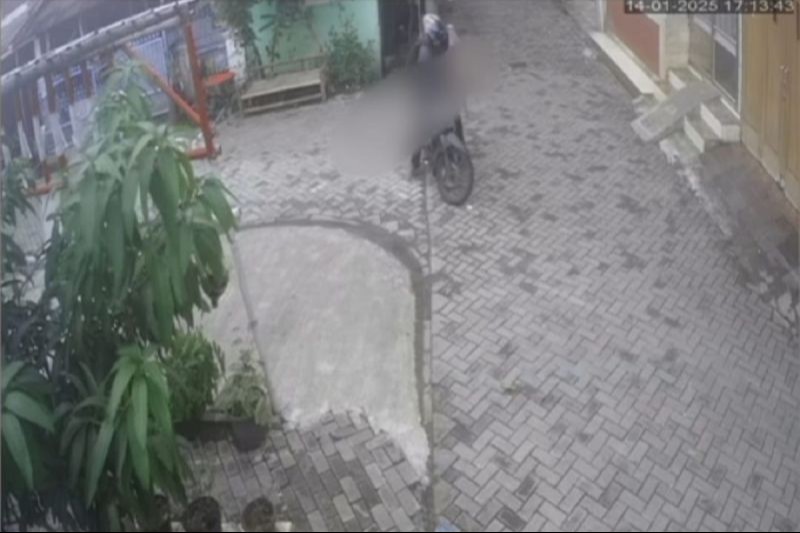 Guru SD Viral Banting Balita, Polres Metro Tangerang Kota Tetapkan Tersangka
