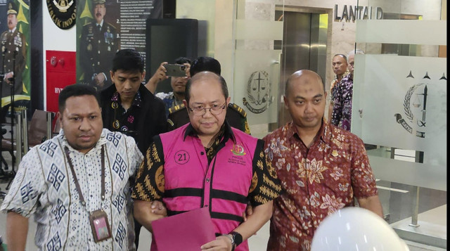 Kejagung Tetapkan Dirjen Anggaran Kemenkeu Isa Rachmatarwata sebagai Tersangka Korupsi Jiwasraya