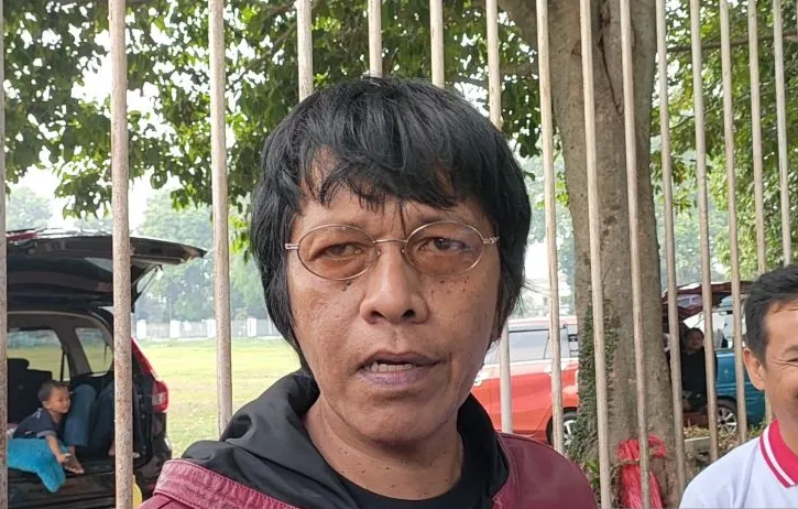 Komisi V DPR dari Fraksi PDIP Adian Napitupulu